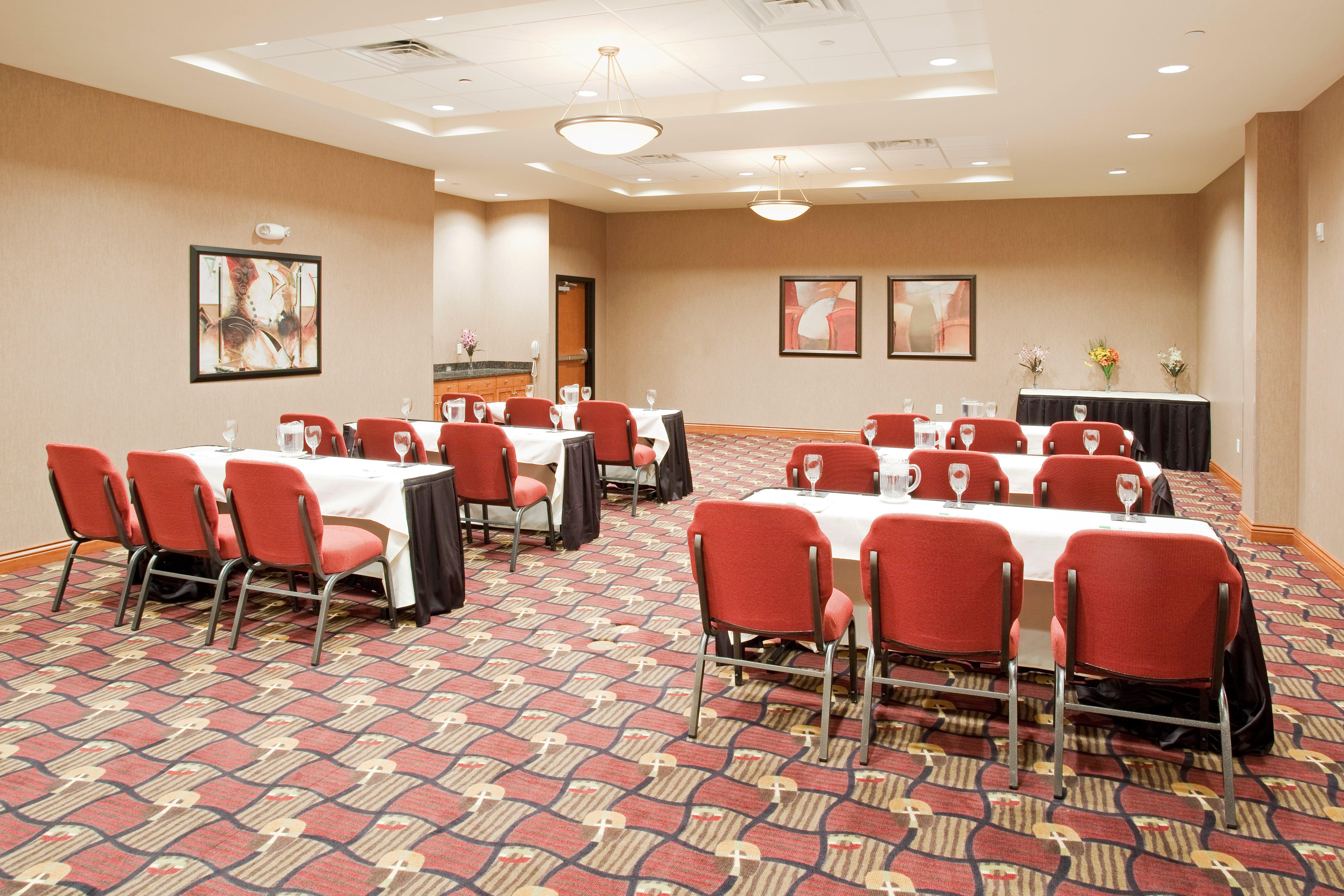 Holiday Inn Hotel & Suites Grand Junction-Airport By Ihg Eksteriør bilde